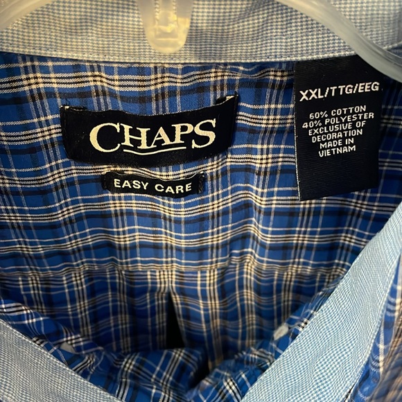 Mens chaps easy care button down short sleeve shirt. Size XXL Blue check. - Picture 2 of 7